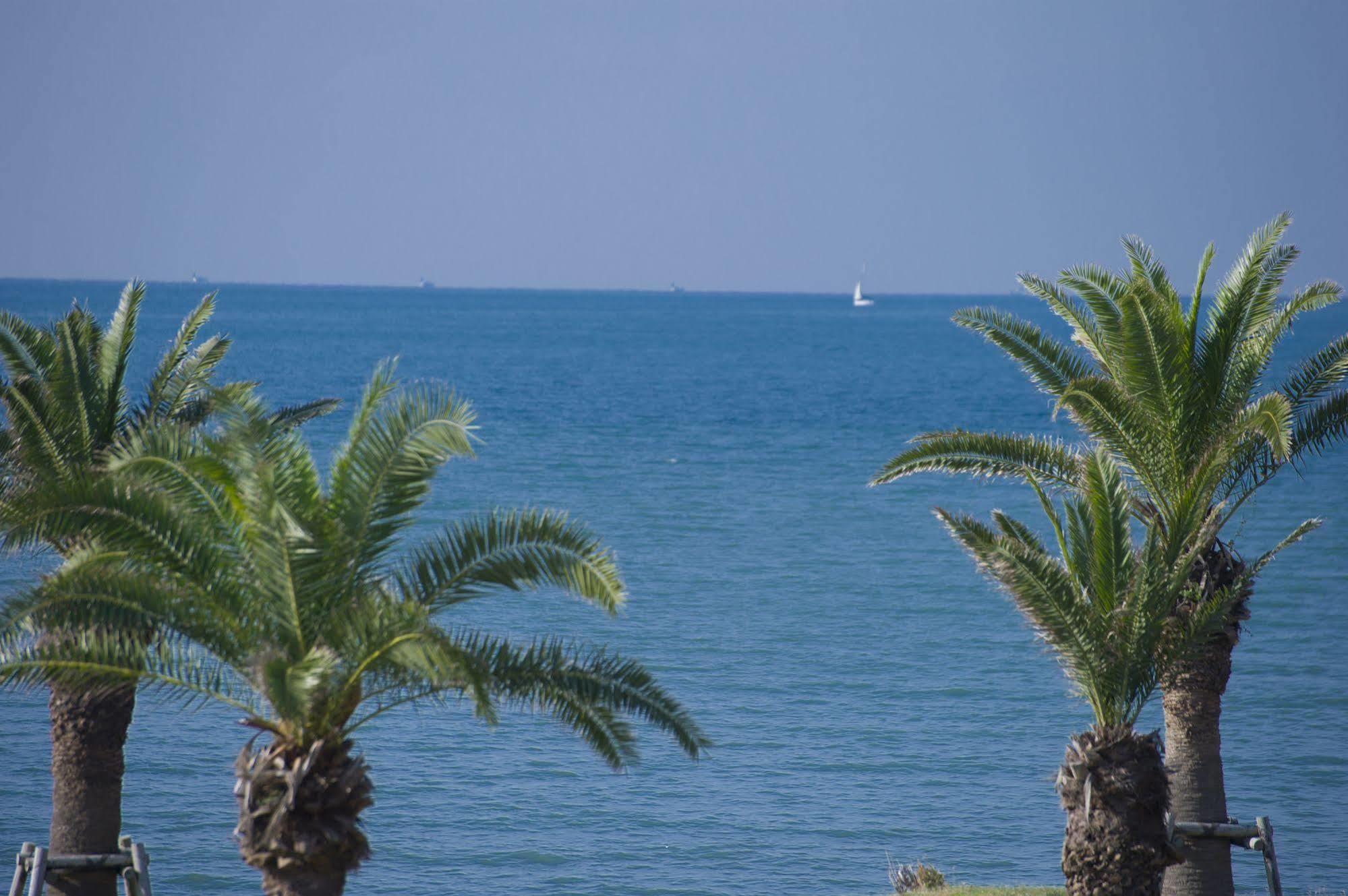 Tateyama Seaside Hotel Buitenkant foto